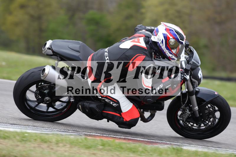 Archiv-2022/13 25.04.2022 Plüss Moto Sport ADR/Freies Fahren/21